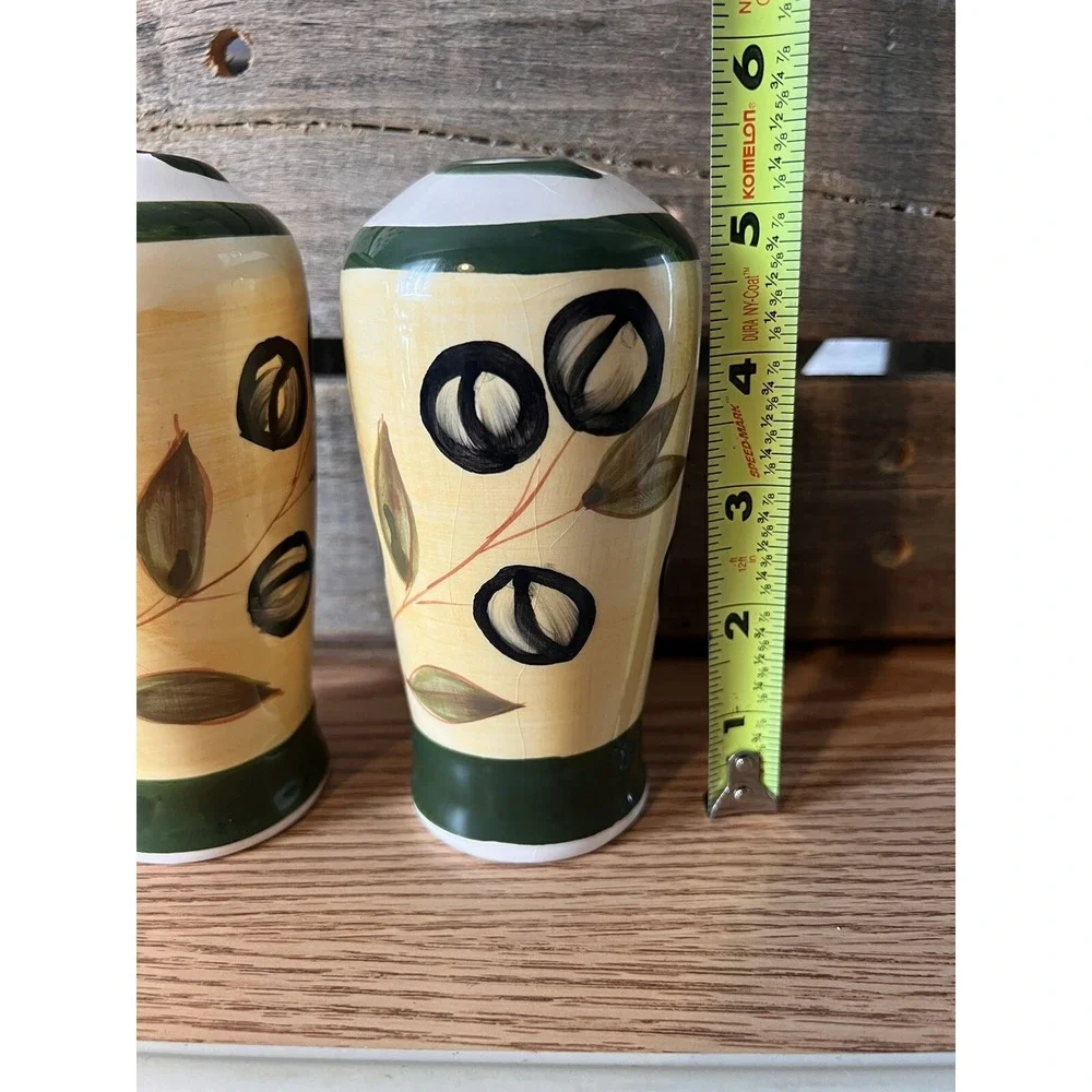 Olive Themed  Pair of Salt & Pepper Shakers ~‎ New, Large 5